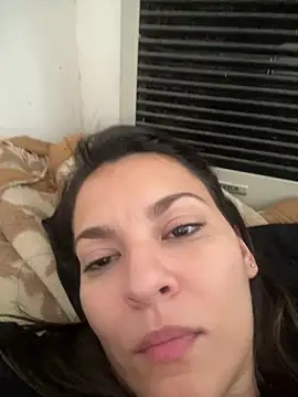 Snapshot of justinahallo chatting on March 2026 08:41:02 PM justinahallo online show from March 2026 08:41:02 PM