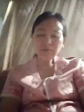 Snapshot of Kiss_love2 chatting on June 2026 12:32:02 AM Kiss love2 online show from June 2026 12:32:02 AM