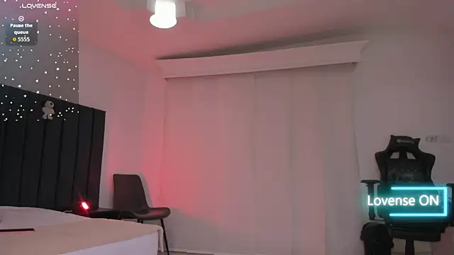 Snapshot of Sofi_cleveland chatting on February 2026 08:51:01 PM Sofi cleveland online show from February 2026 08:51:01 PM