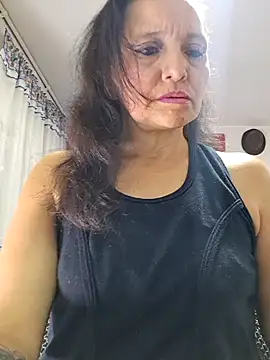 Alexamontiel  online show from April 2026 03:53:01 PM