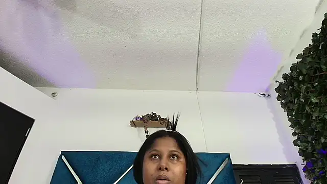 Snapshot of AlexaRousse4u chatting on June 2026 11:04:02 PM AlexaRousse4u online show from June 2026 11:04:02 PM