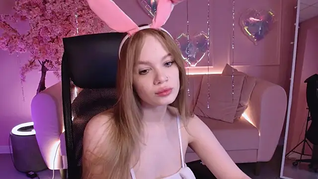 Snapshot of AmyNox chatting on February 2026 05:05:02 AM AmyNox online show from February 2026 05:05:02 AM