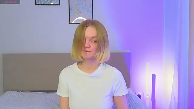 Snapshot of StellaBunny chatting on February 2026 11:33:01 AM StellaBunny online show from February 2026 11:33:01 AM