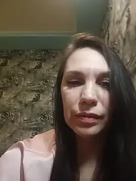 Snapshot of AlisaLowq chatting on February 2026 06:26:02 PM AlisaLowq online show from February 2026 06:26:02 PM