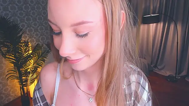 CarmenLipkin online show from March 2026 04:13:01 PM