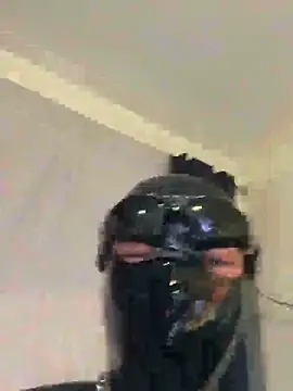 Snapshot of RubberGummi chatting on April 2026 06:48:02 PM RubberGummi online show from April 2026 06:48:02 PM