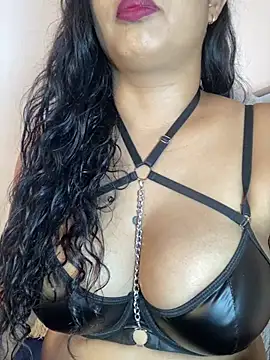 Snapshot of RousseSmith chatting on March 2026 08:58:02 PM RousseSmith online show from March 2026 08:58:02 PM