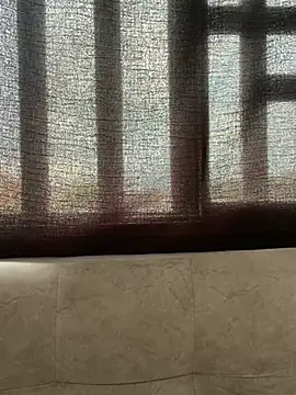 Snapshot of RousseSmith chatting on April 2026 09:15:01 PM RousseSmith online show from April 2026 09:15:01 PM