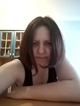 LockyCharm111 online show from February 2026 03:43:01 PM