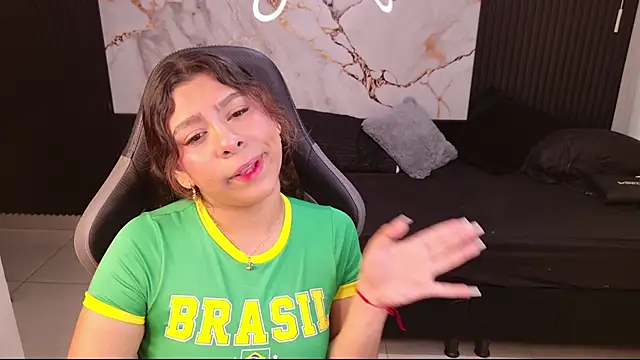 Sophie19   online show from March 2026 12:12:02 PM