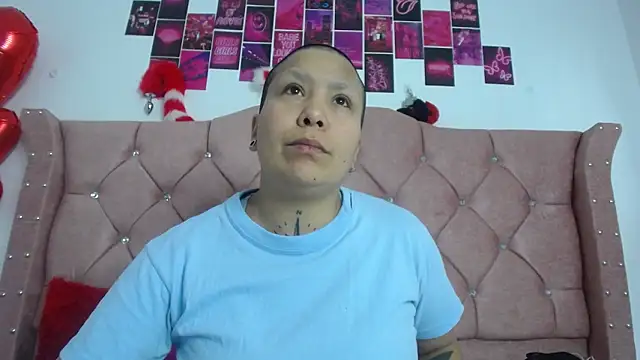 Snapshot of nat_evans8 chatting on March 2026 03:09:02 AM nat evans8 online show from March 2026 03:09:02 AM