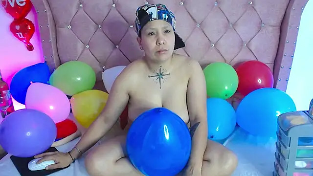 Snapshot of nat_evans8 chatting on March 2026 11:10:02 AM nat evans8 online show from March 2026 11:10:02 AM