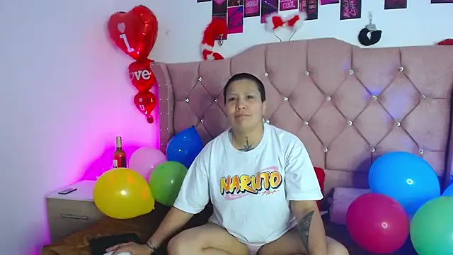 Snapshot of nat_evans8 chatting on April 2026 03:05:01 AM nat evans8 online show from April 2026 03:05:01 AM