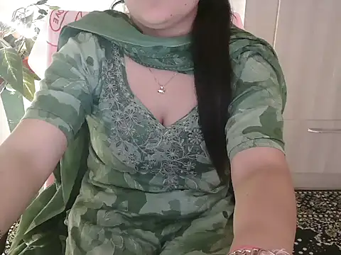 Snapshot of _chitranshi chatting on March 2026 06:03:01 AM chitranshi online show from March 2026 06:03:01 AM