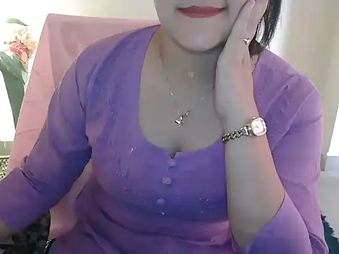 Snapshot of _chitranshi chatting on April 2026 06:41:01 AM chitranshi online show from April 2026 06:41:01 AM