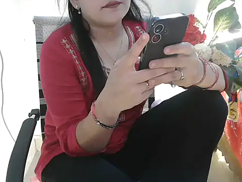 Snapshot of _chitranshi chatting on June 2026 05:31:02 AM chitranshi online show from June 2026 05:31:02 AM