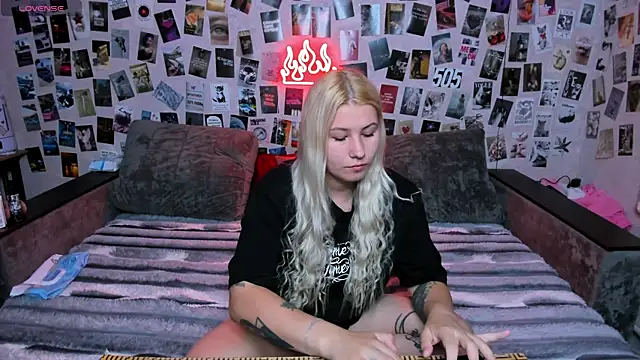 x Ulya1cutex online show from July 2026 05:52:01 PM