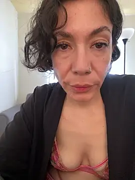 Snapshot of JeanneDuval8888 chatting on April 2026 10:51:02 PM JeanneDuval8888 online show from April 2026 10:51:02 PM