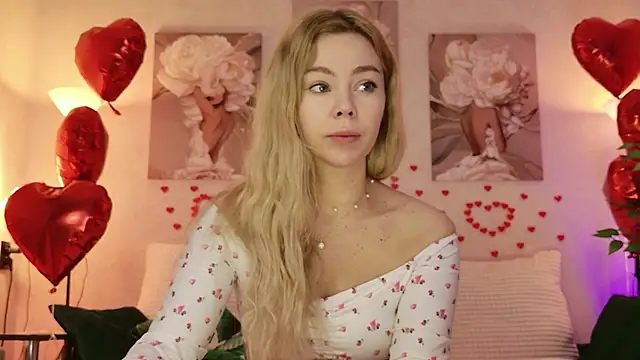 Snapshot of caty_kiss chatting on February 2026 02:19:01 AM caty kiss online show from February 2026 02:19:01 AM