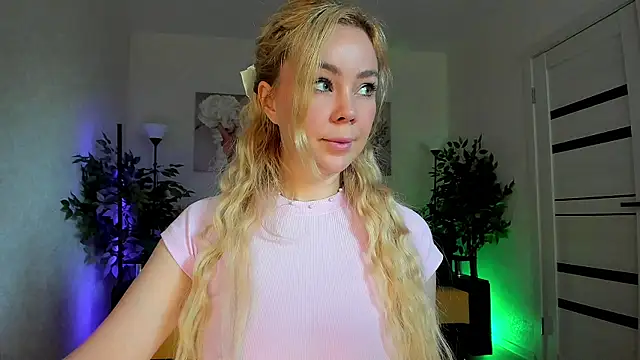 caty kiss online show from July 2026 04:37:01 AM