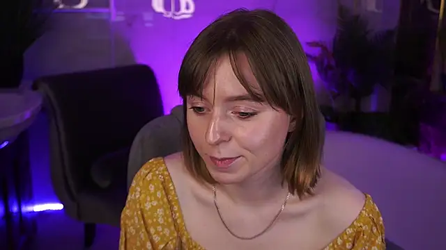 Snapshot of SofiaLuxuryy chatting on April 2026 02:42:01 PM SofiaLuxuryy online show from April 2026 02:42:01 PM