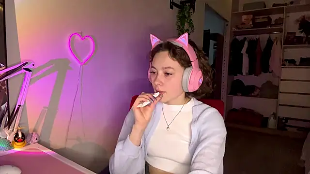 SlunkRear online show from February 2026 10:08:02 PM