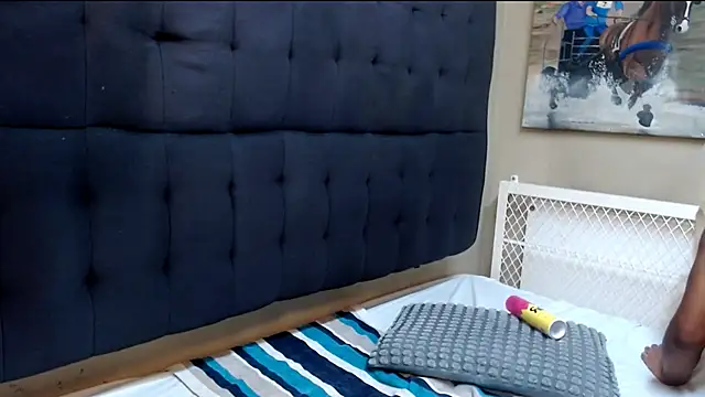 BigBunSquirt online show from April 2026 07:35:01 AM