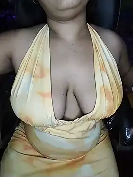 Hot-mohine online show from June 2026 04:00:01 PM