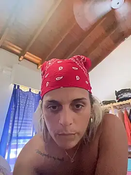 Snapshot of blanquitasexii chatting on February 2026 07:21:01 PM blanquitasexii online show from February 2026 07:21:01 PM