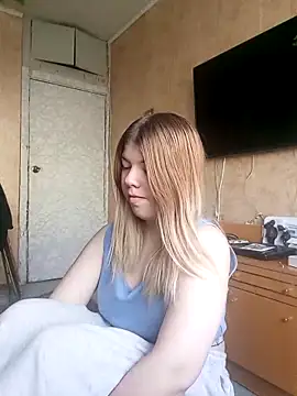 EvaTallor online show from March 2026 12:42:01 PM