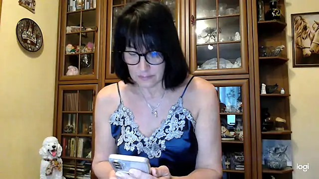 Snapshot of Vlastelina chatting on May 2026 03:21:02 PM Vlastelina online show from May 2026 03:21:02 PM