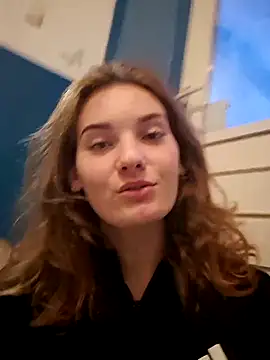 Snapshot of sweetsophie69 chatting on April 2026 06:46:02 PM sweetsophie69 online show from April 2026 06:46:02 PM