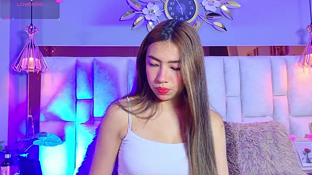 ValeryGomezz online show from July 2026 02:51:01 PM