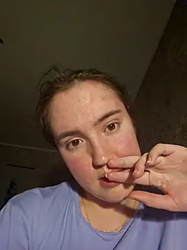 RedginBluebersky online show from May 2026 03:41:01 PM
