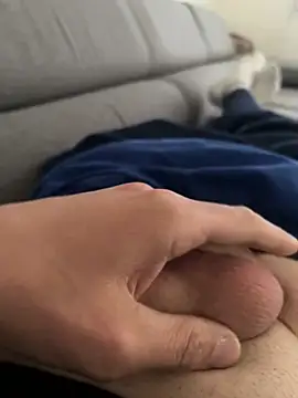 Snapshot of J3r3m66 chatting on April 2026 02:19:01 PM J3r3m66 online show from April 2026 02:19:01 PM