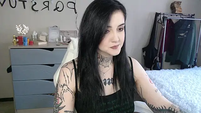 Snapshot of Rin_Tozier chatting on May 2026 01:25:02 AM Rin Tozier online show from May 2026 01:25:02 AM