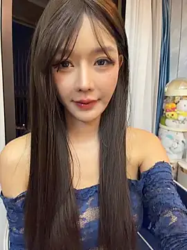 Snapshot of BBi-0329 chatting on April 2026 12:39:01 PM BBi-0329 online show from April 2026 12:39:01 PM