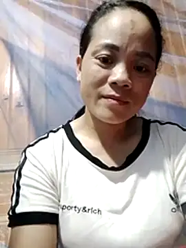 Snapshot of molly-xx chatting on July 2026 07:35:02 PM molly-xx online show from July 2026 07:35:02 PM
