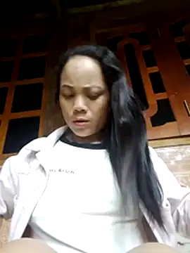 Snapshot of molly-xx chatting on July 2026 08:31:02 AM molly-xx online show from July 2026 08:31:02 AM