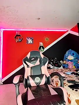 Violeta R  online show from April 2026 03:50:02 AM