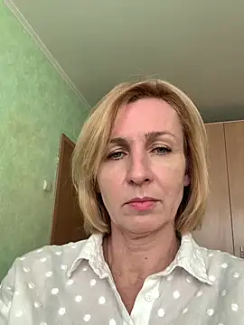 VeltaMur975 online show from February 2026 07:43:02 AM