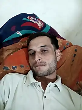 Beinghorny83 online show from February 2026 02:57:02 PM