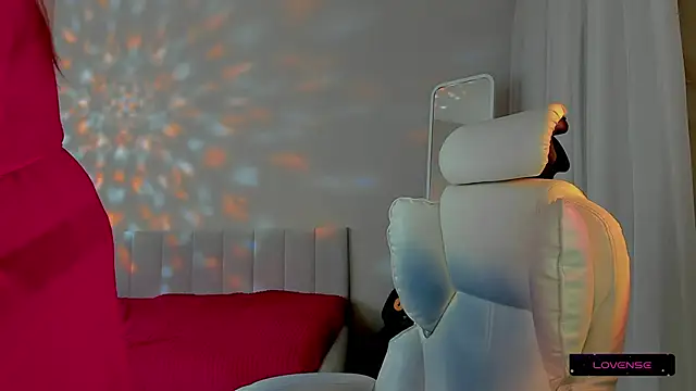 she wolf online show from February 2026 02:16:02 PM