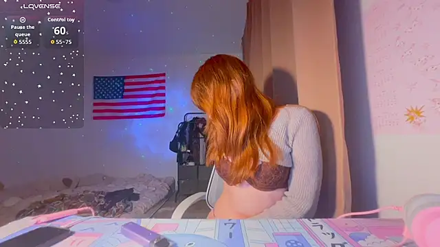 Snapshot of GhostLane chatting on April 2026 07:28:01 PM GhostLane online show from April 2026 07:28:01 PM