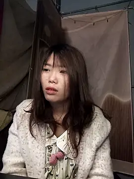 Girl-crazy1 online show from March 2026 11:22:02 PM