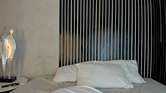 Snapshot of melodyphillips_2_ chatting on March 2026 06:24:02 AM melodyphillips 2 online show from March 2026 06:24:02 AM