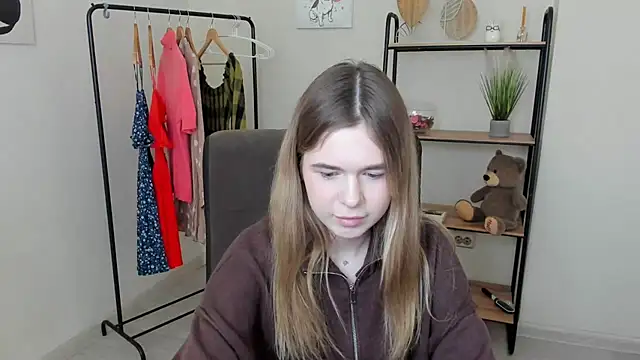 EleanorConnerr online show from February 2026 02:35:01 PM