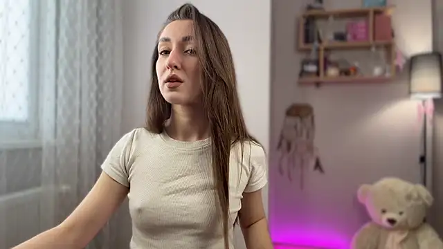 Snapshot of _JaneMoon_ chatting on April 2026 07:42:02 AM JaneMoon online show from April 2026 07:42:02 AM