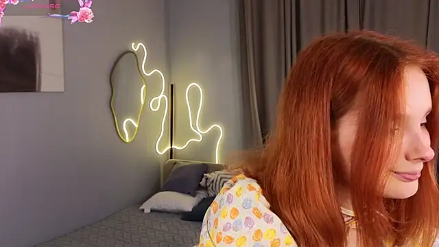 Snapshot of Vixaria chatting on April 2026 03:14:02 PM Vixaria online show from April 2026 03:14:02 PM