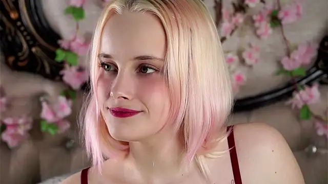 KirstinMcgeady online show from April 2026 11:11:01 AM